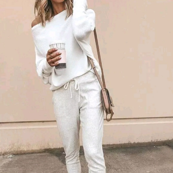 Loose Batwing Knitted Top - Picture 3 of 8